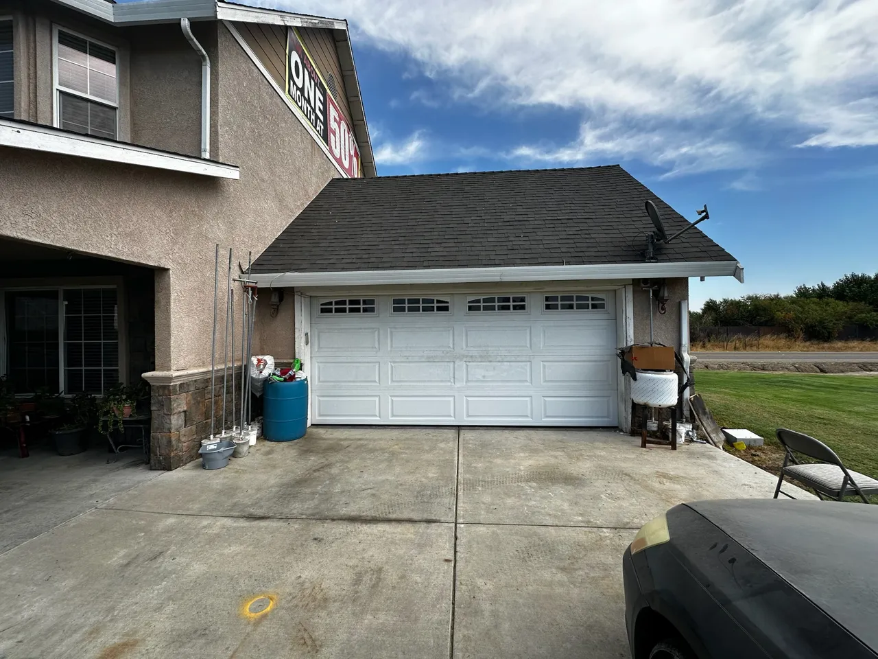 Weather sealing garage door